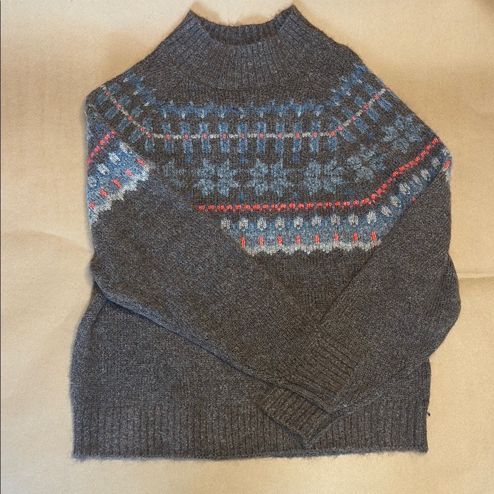 Old Navy Gray and Blue Turtleneck Sweater